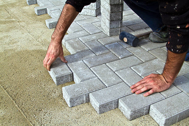 Best Driveway Paving Contractor  in Riverview, MI